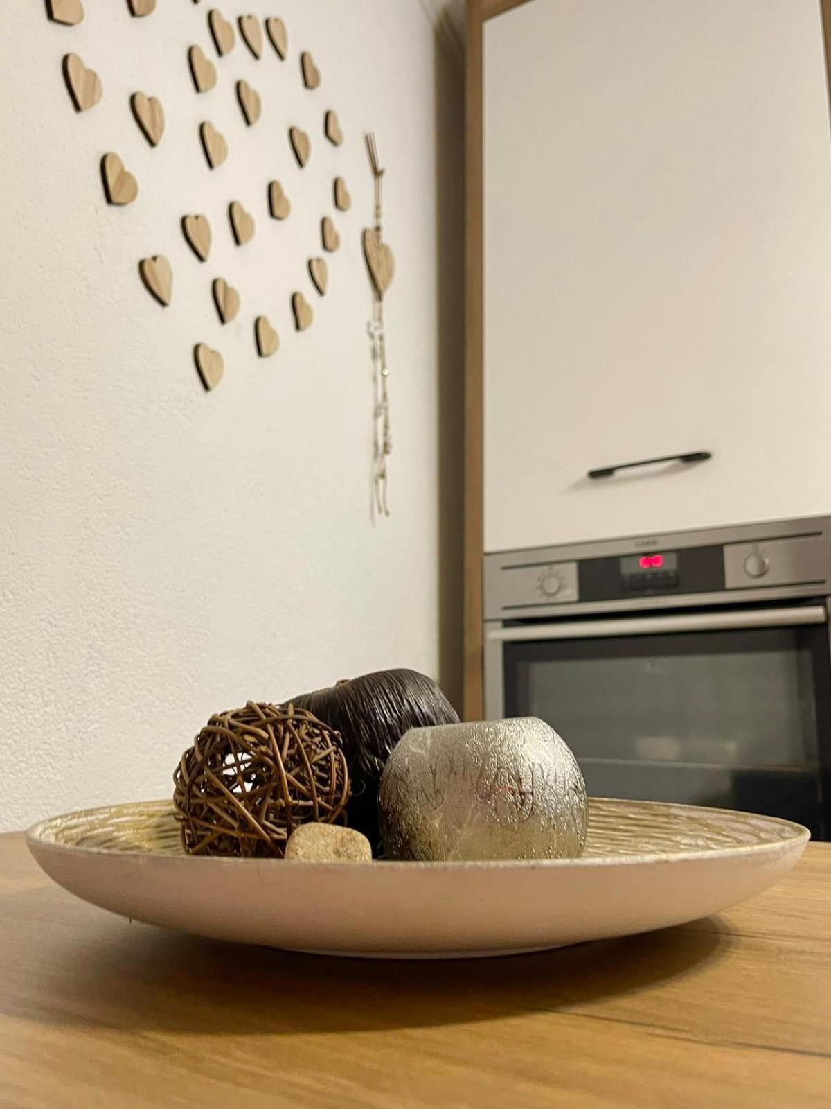 Nessi Apartment Πρίστινα Εξωτερικό φωτογραφία
